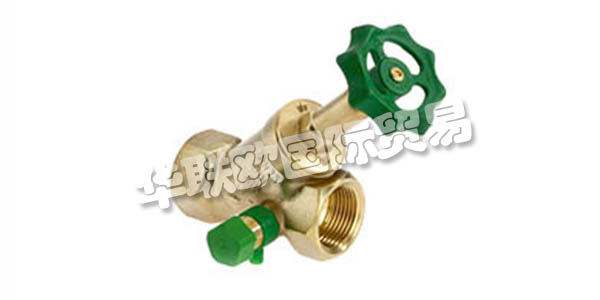 BENDER作為生產(chǎn)商(德國制造)，自1934年以來一直生產(chǎn)關(guān)閉和分配器配件以及定制系列產(chǎn)品。裝配時(shí)間短，使用壽命長、高效率和靈活性是公司產(chǎn)品的特征。