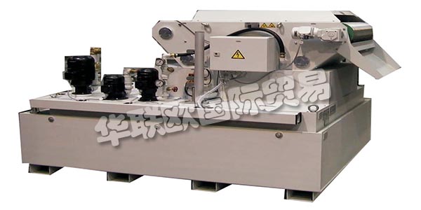 德國(guó)RUEZ主要產(chǎn)品：RUEZ輸送機(jī)、過濾器等。RUEZ公司位于Bad Schussenried，210多年來一直致力于不同應(yīng)用的金屬和鈑金加工。