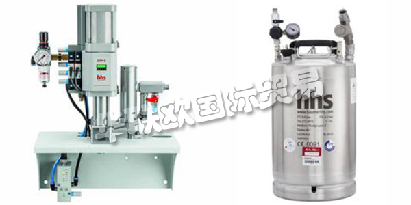 德國(guó)BAUMER HHS主要產(chǎn)品：BAUMER HHS隔膜泵、控制器等。BAUMER HHS總部位于克雷費(fèi)爾德，是您在粘合劑應(yīng)用和質(zhì)量控制方面可靠和創(chuàng)新系統(tǒng)的全球合作伙伴。他們訓(xùn)練有素的銷(xiāo)售人員和技術(shù)人員可以為您提供生產(chǎn)的各個(gè)方面。位于克雷菲爾德的hhs解決方案中心提供有關(guān)新應(yīng)用和粘合劑選擇咨詢(xún)的幫助。