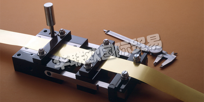 美國RAPID AIR公司的產(chǎn)品有：RAPID-AIR供料器、RAPID-AIR送料器、RAPID-AIR空氣送料器、空氣供給裝置、伺服供料器 矯直機、切割機、定長切割機、線圈處理設備、刀具、電動閥門、電動執(zhí)行法閥。