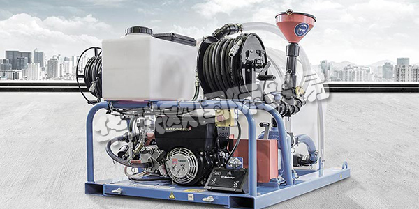 德國TRACTO-TECHNIK公司主要供應(yīng)：德國TRACTO-TECHNIK鉆機(jī),TRACTO-TECHNIK液壓單元，位移錘，夯錘，循環(huán)系統(tǒng)等產(chǎn)品。