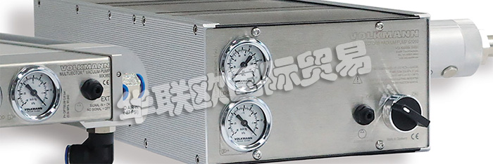 德國(guó)VOLKMANN公司的主要產(chǎn)品包括：德國(guó)VOLKMANN真空輸送系統(tǒng)、VOLKMANN真空泵、氣動(dòng)真空輸送機(jī)、輸送系統(tǒng)、真空泵、真空輸送系統(tǒng)、散裝袋卸貨站、增材制造材料處理系統(tǒng)、增材制造系統(tǒng)、真空輸送機(jī)、雙閥活門(mén)(粉末)鎖、翻斗和卸料站、提升機(jī)、升降機(jī)、卸料機(jī)，集塵系統(tǒng)以及稱重和配料系統(tǒng)。